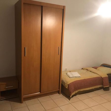 Pilgrims Place Hostel Czestochowa Ngoại thất bức ảnh